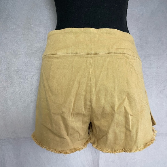 Darker waves khaki mini skort with cargo pocket size small - Picture 6 of 9